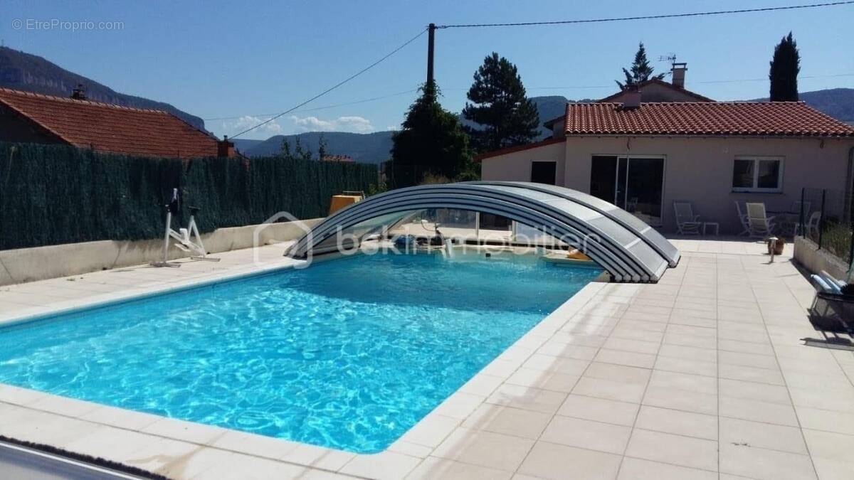 Maison à MILLAU