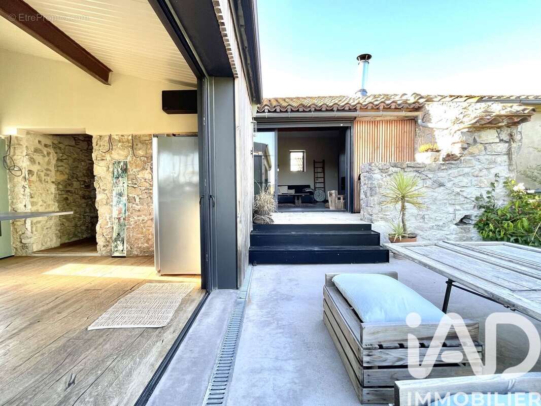 Maison 129 m² à Villedaigne  - photo 2