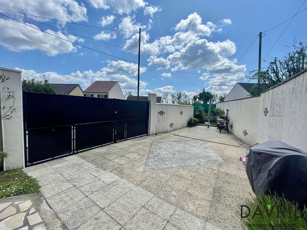 Appartement à CONFLANS-SAINTE-HONORINE