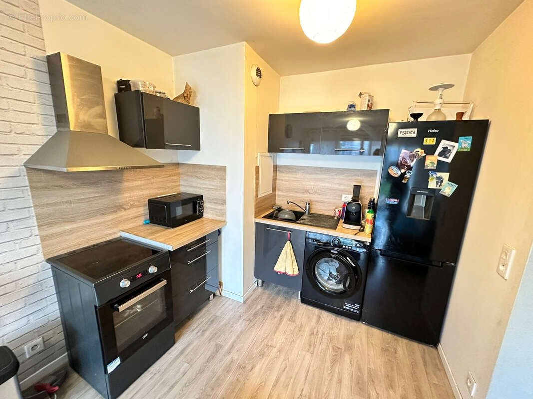 Appartement à COURCOURONNES