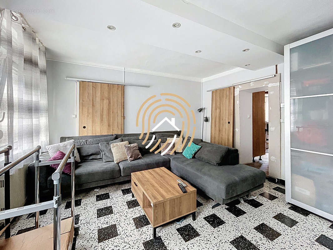 Maison 102 m² à Raimbeaucourt  - photo 7