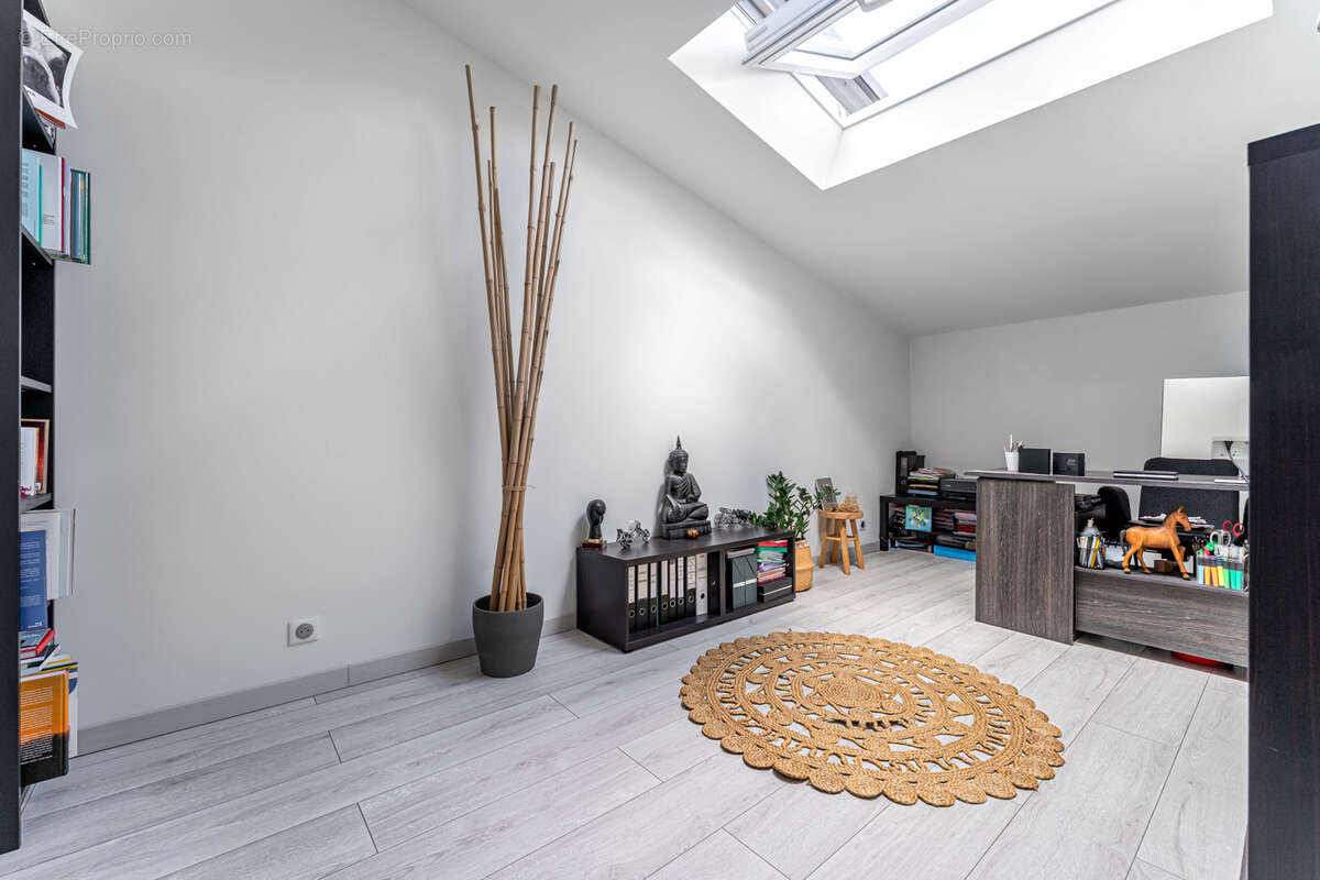 Appartement à BRINDAS