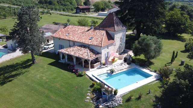 Maison à CASTELMORON-SUR-LOT