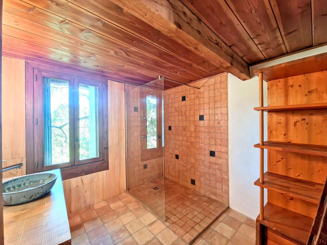 Maison à SAINT-BAUZILLE-DE-MONTMEL