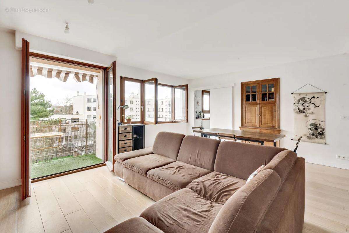 Appartement à BAGNEUX