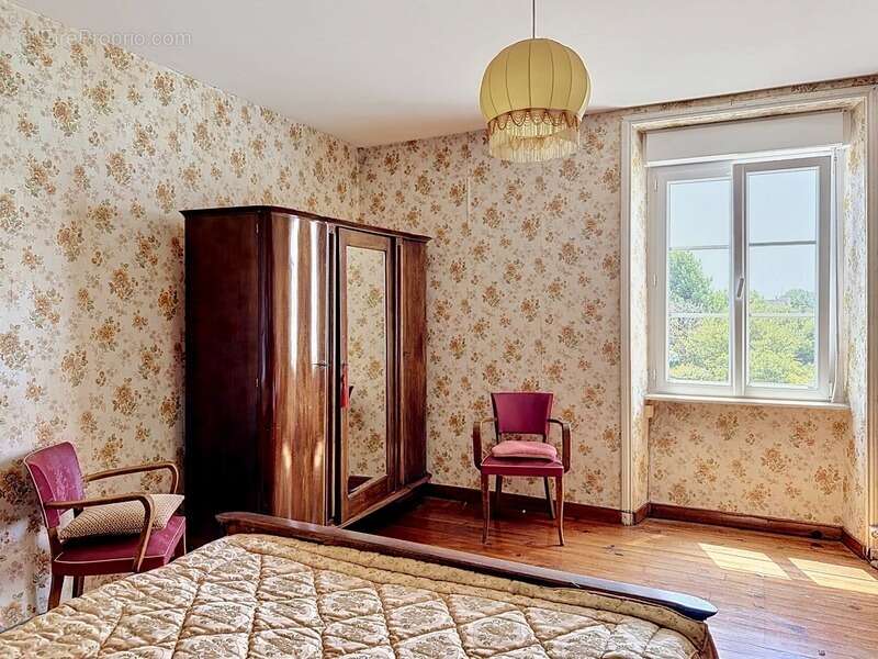 Maison de caractère – 120 m² – 5 chambres entre plage et centre bourg, Plozévet - photo 12