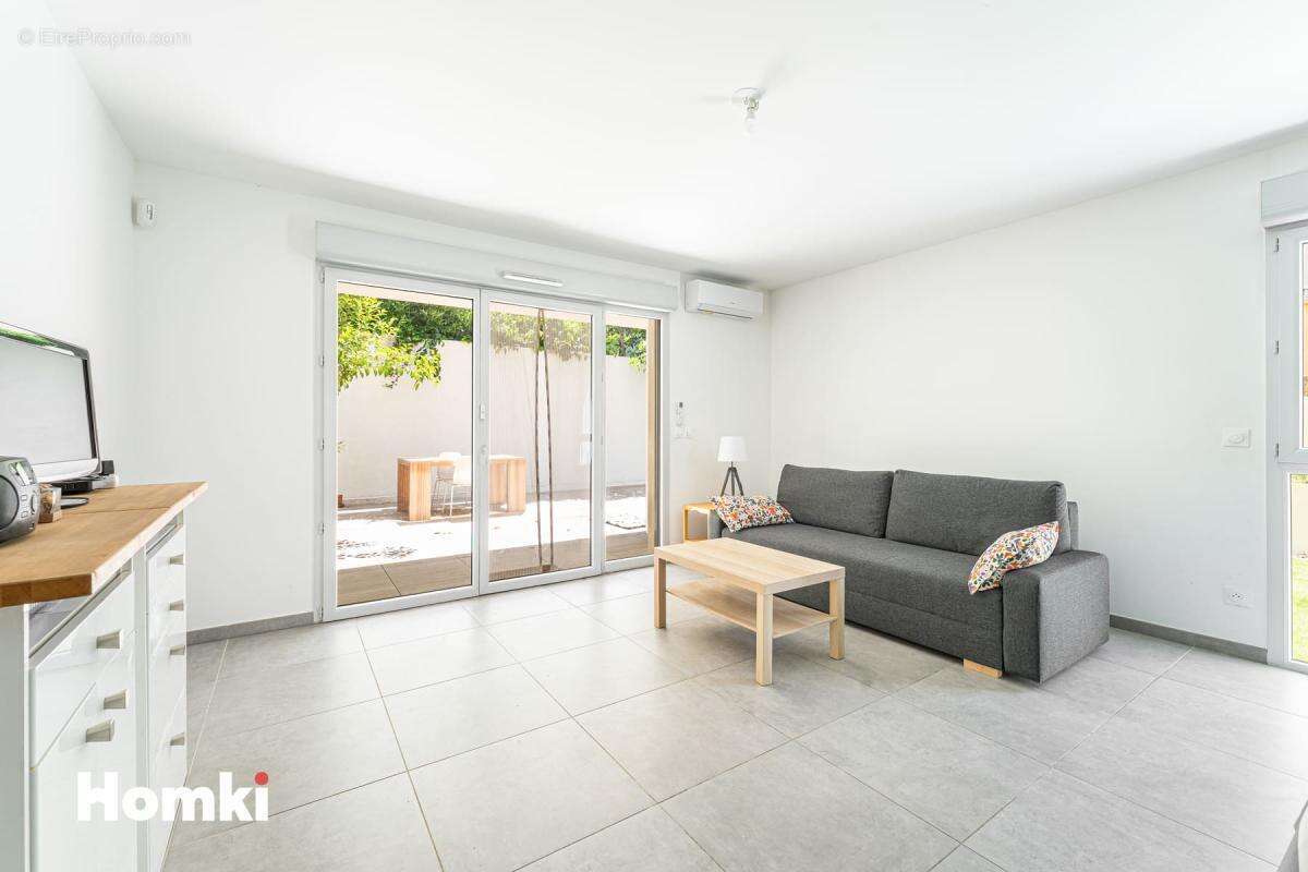 Appartement à MARSEILLE-9E