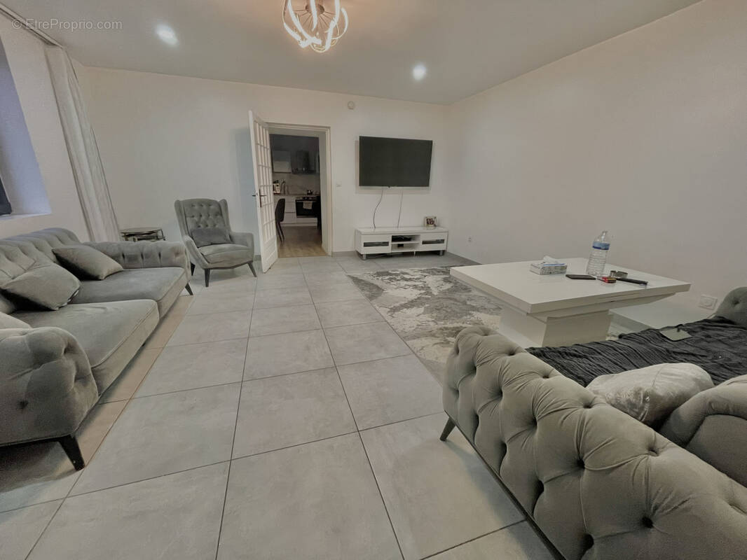 Appartement à NOISSEVILLE