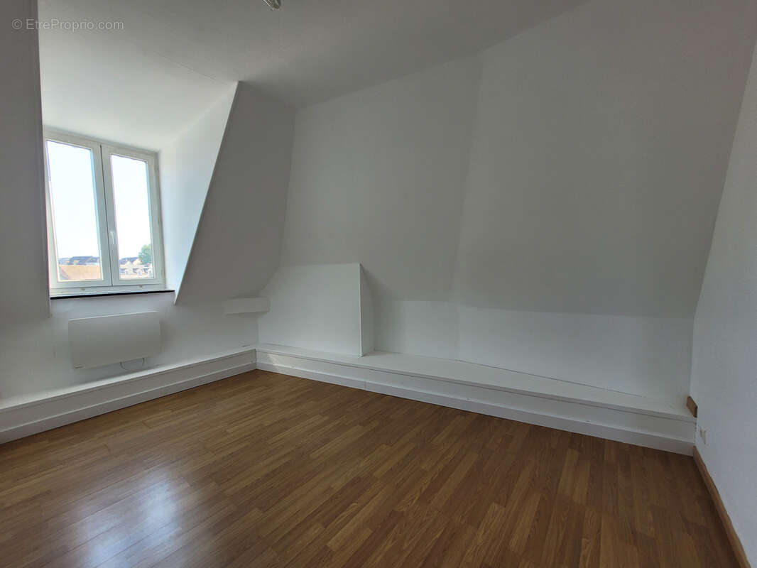 Appartement à AUNEAU
