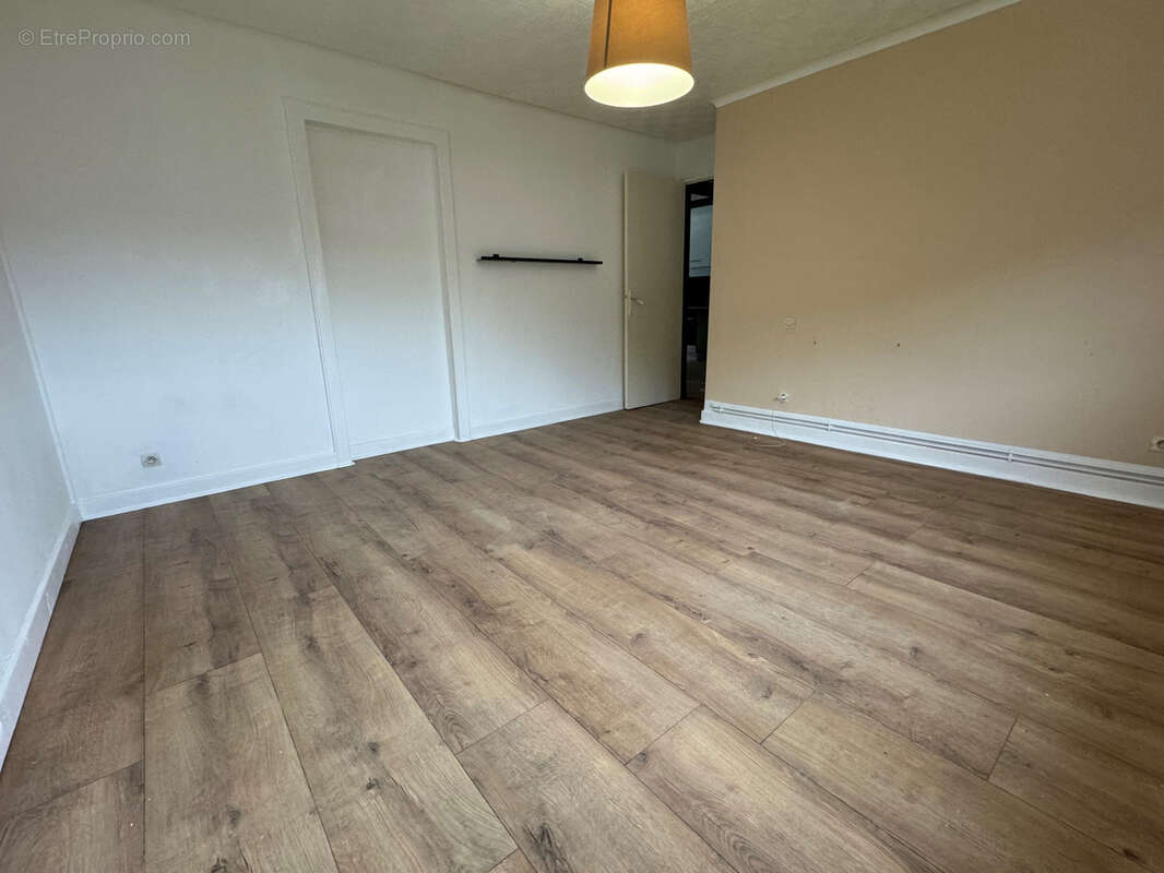 Appartement à REHON