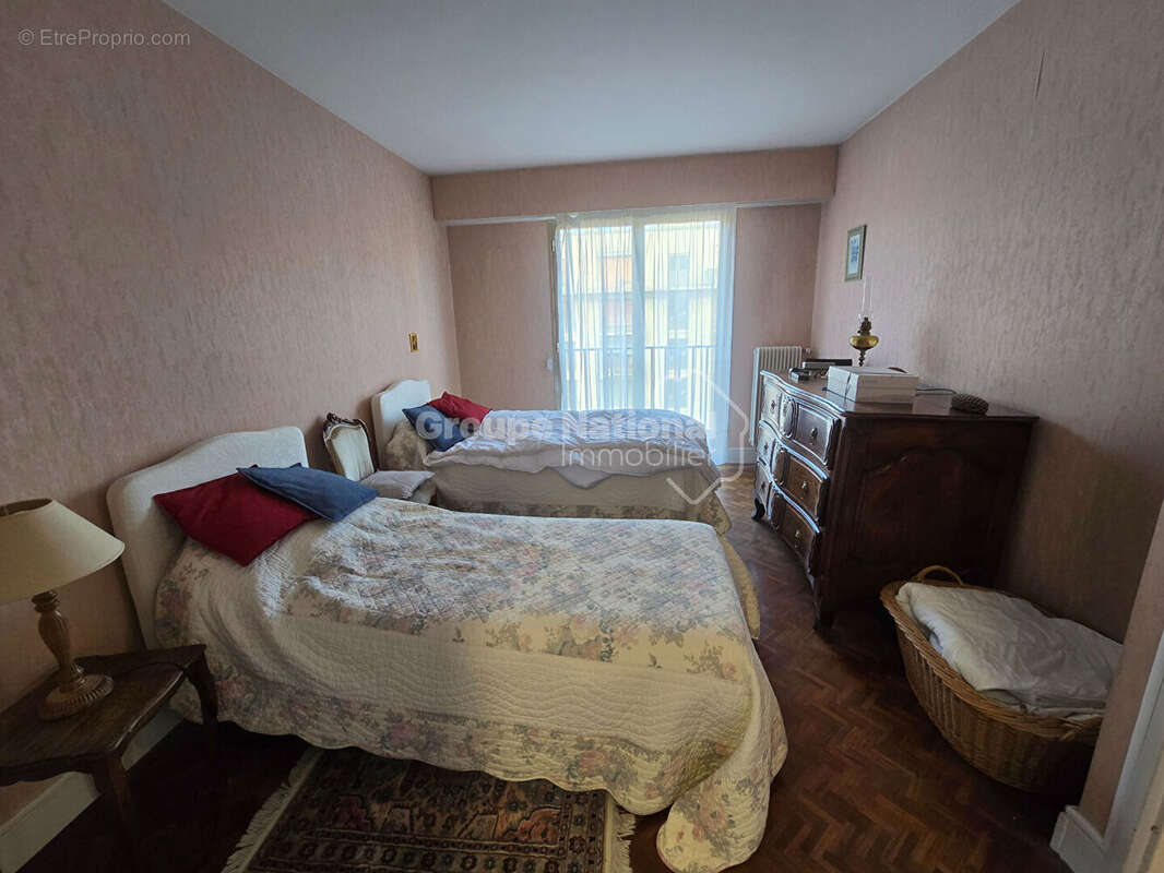 Appartement à VERSAILLES