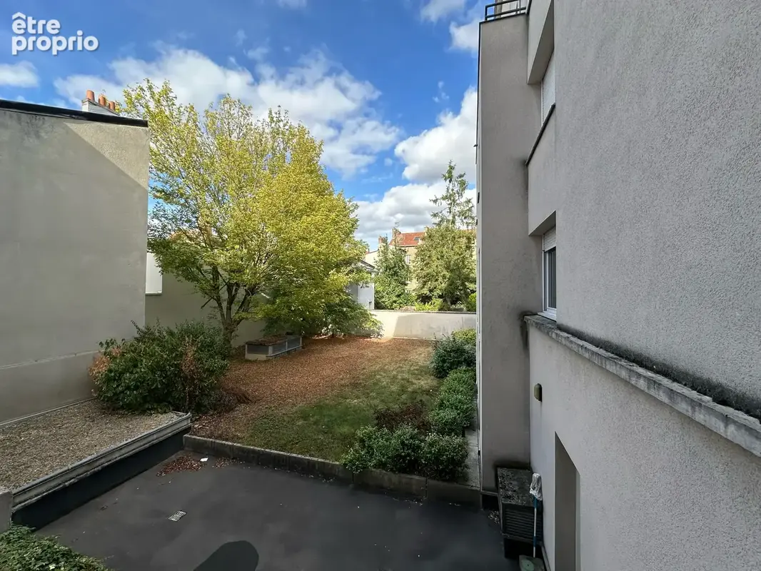 REIMS - Studio avec garage VENDU LOUE secteur CERNAY - photo 5