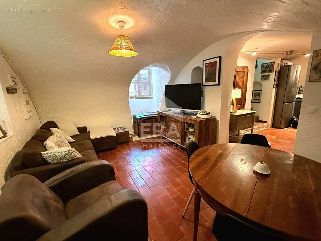 Appartement à VILLENEUVE-LOUBET