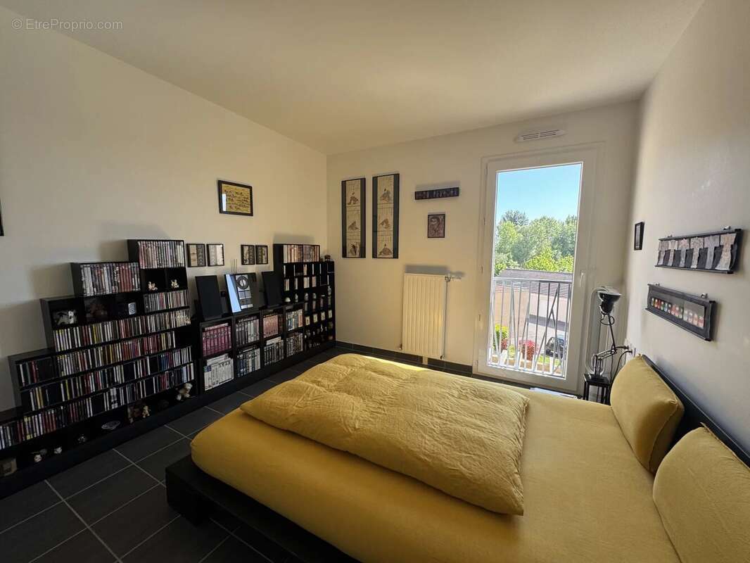 Appartement à NANDY