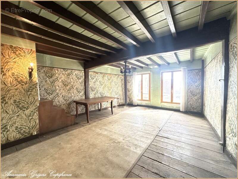 Maison à COURVILLE-SUR-EURE