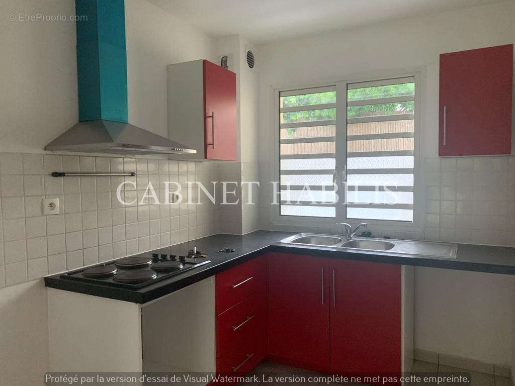 A vendre 10 appartements - 100 m2 environ chacun - saint pierre - a partir de 295 000 € - photo 2