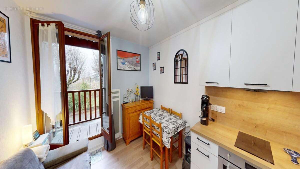  Appartement Studio cabine rénové avec balcon parking et cellier– Bagnères-de-Luchon - photo 6
