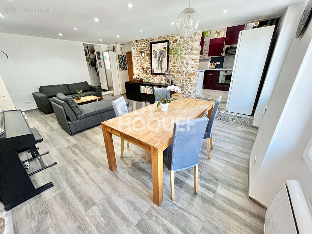 Bel Appartement T4 CENTRE-VILLE - photo 2