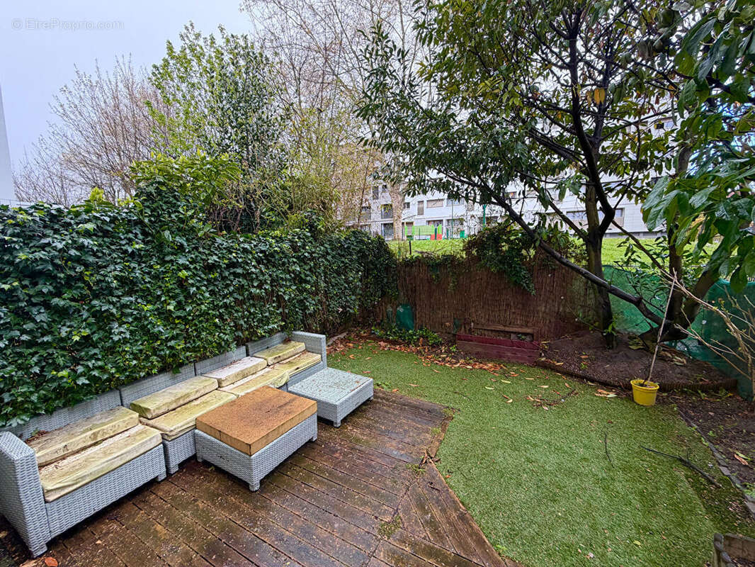 Appartement à SURESNES