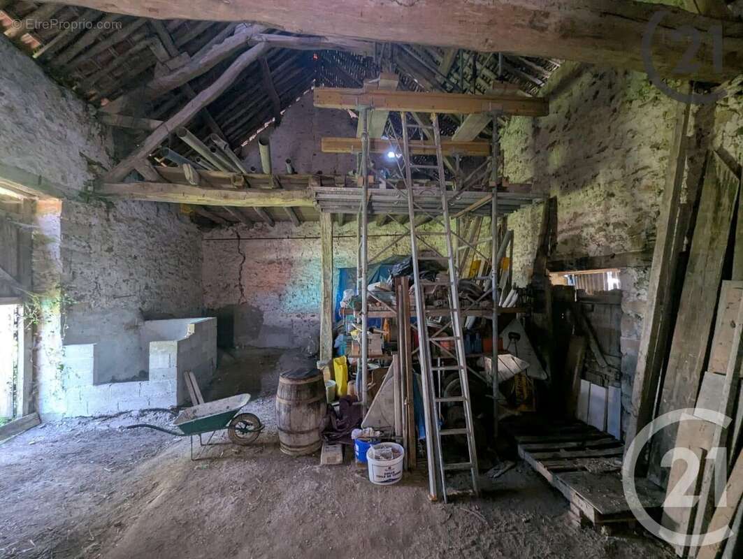 Maison à CHALAUTRE-LA-GRANDE