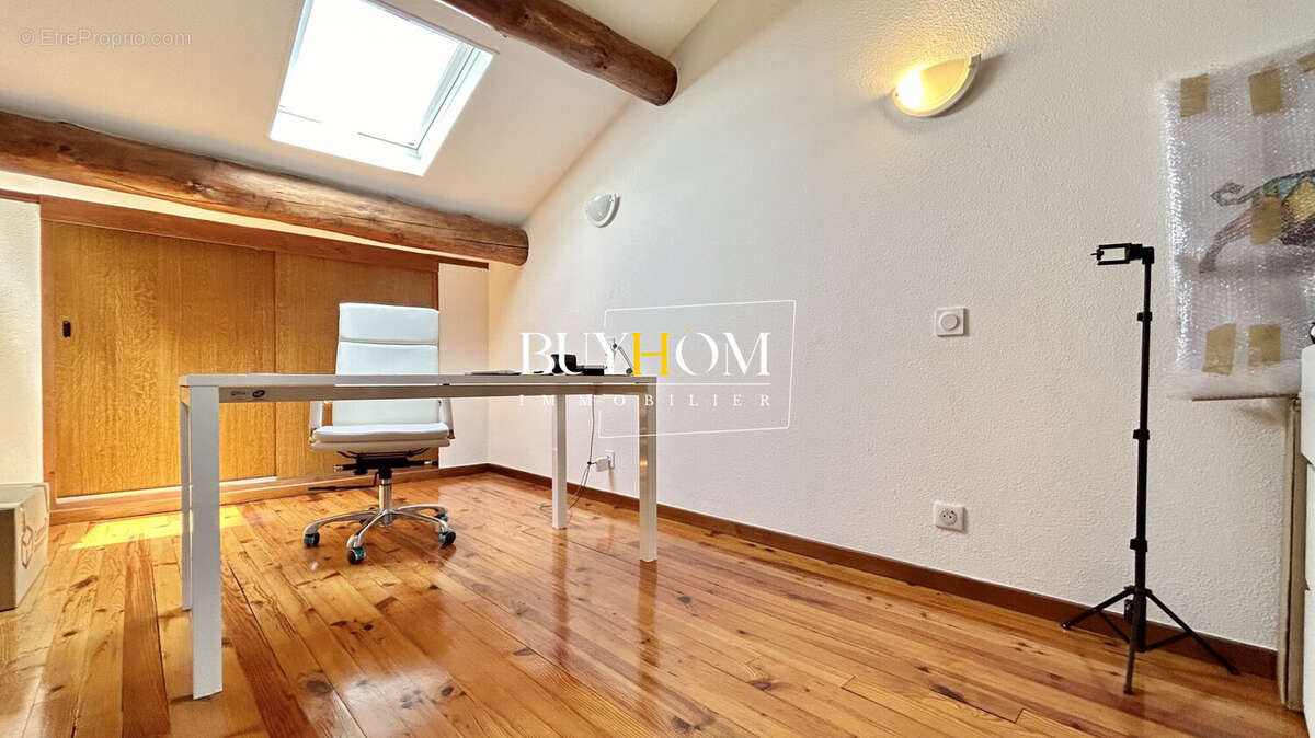 Appartement 112 m² à Monteux  - photo 8