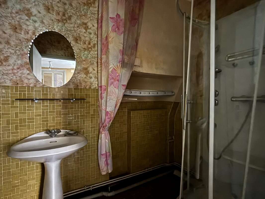  À VENDRE – Maison de Maître de caractère – Glageon (59132) - photo 11