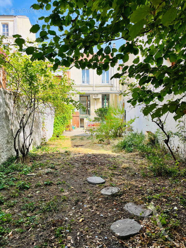 Maison à MONTREUIL