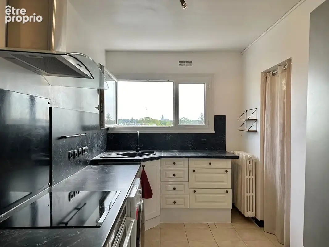 Appartement F4 avec grand balcon à Senlis - photo 6