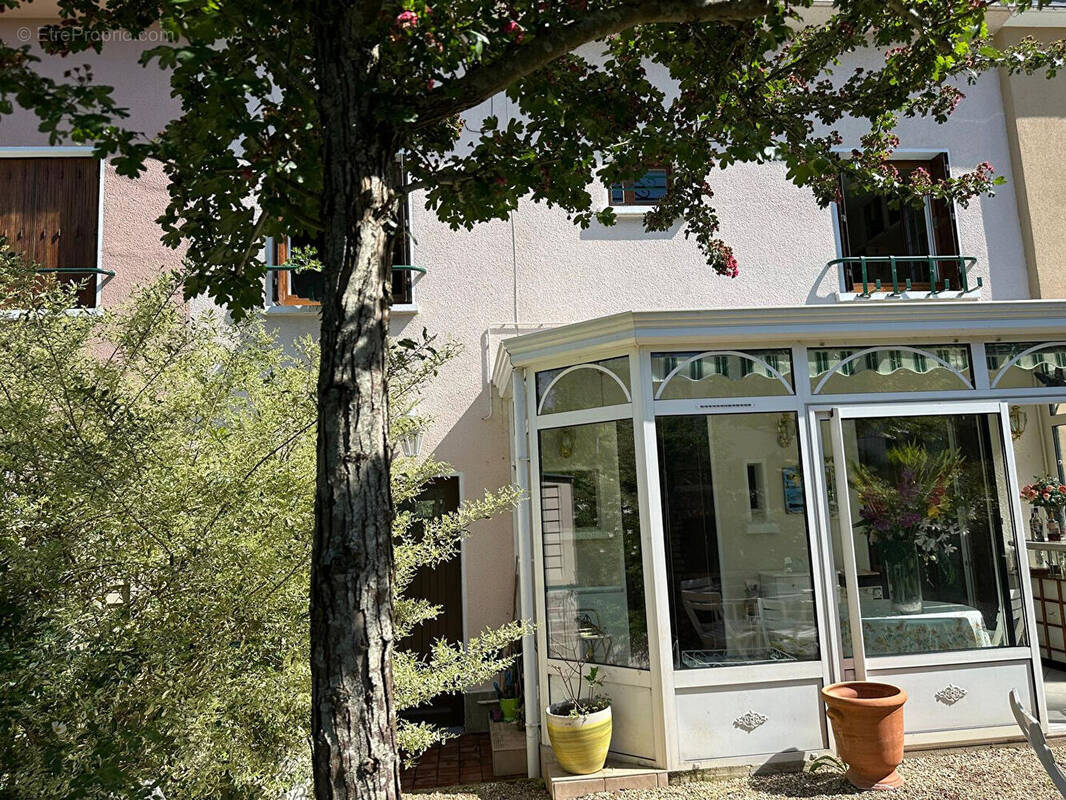 Maison à MAISONS-LAFFITTE
