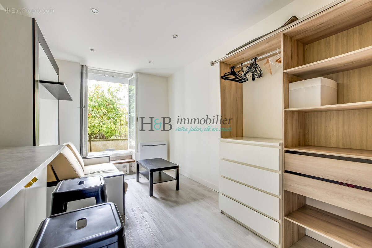 Appartement à PARIS-19E