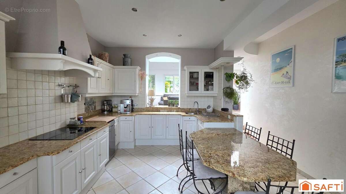 Photo 3 - Maison à SAINT-QUENTIN