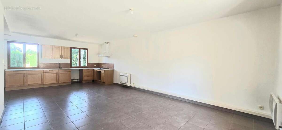 Maison T4 À Vendre - photo 4