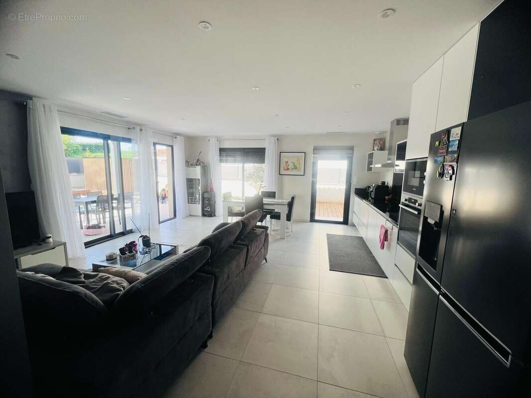 Photo 3 - Maison à REVENTIN-VAUGRIS