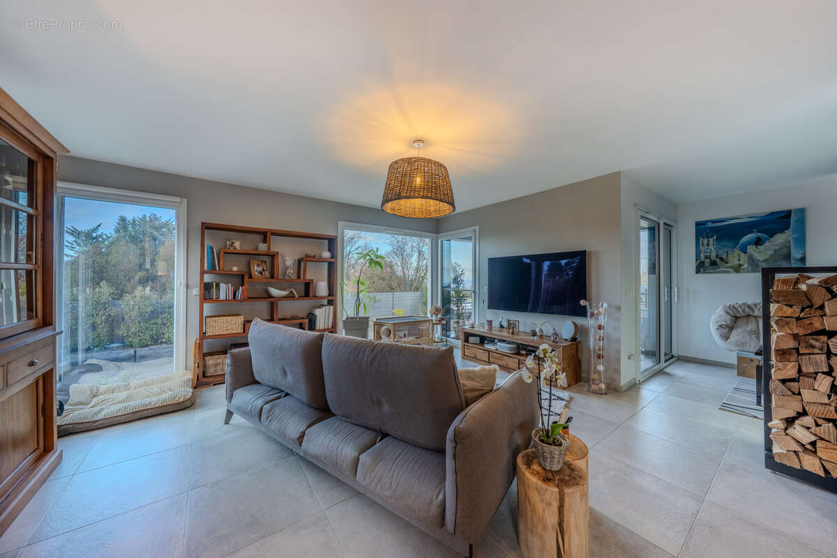 Maison à ANTHY-SUR-LEMAN