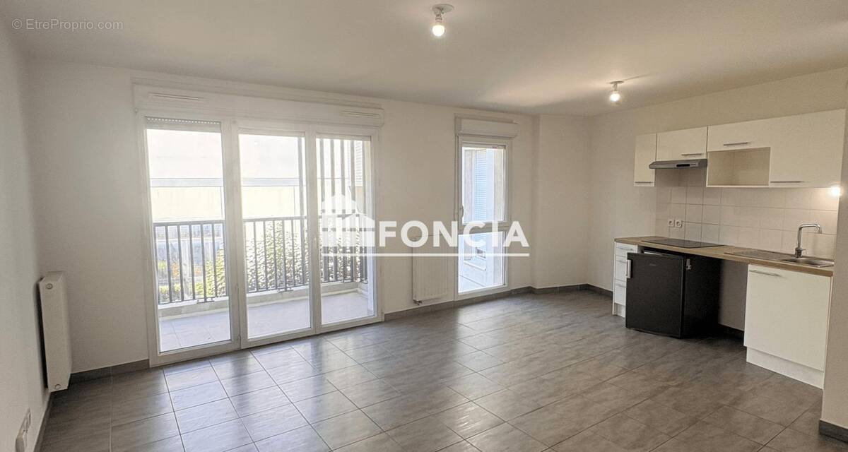Appartement à MARSEILLE-14E