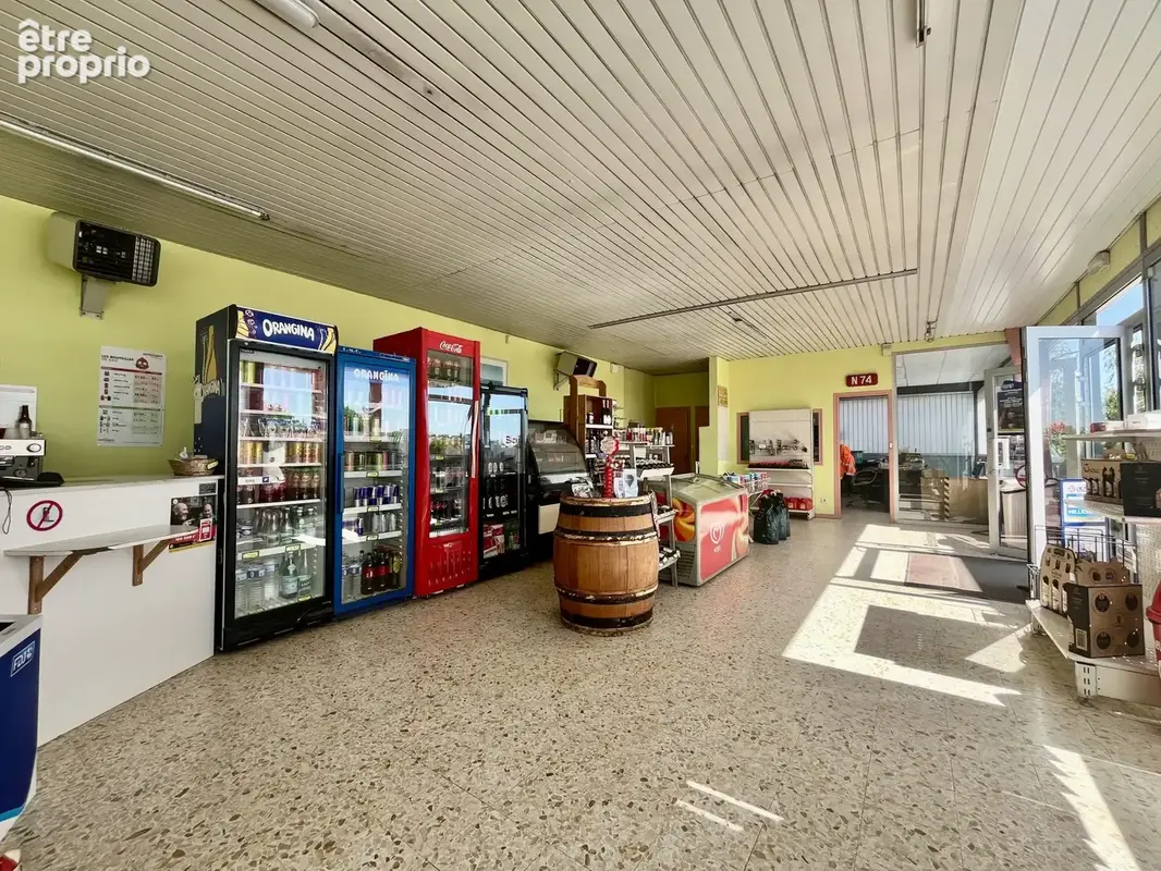 Commerce 643 m² à Til-Chatel  - photo 5