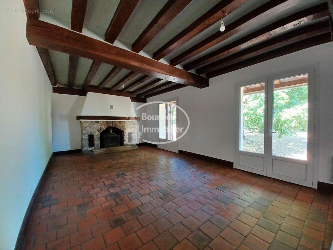 Maison 90 m² à Diou  - photo 3