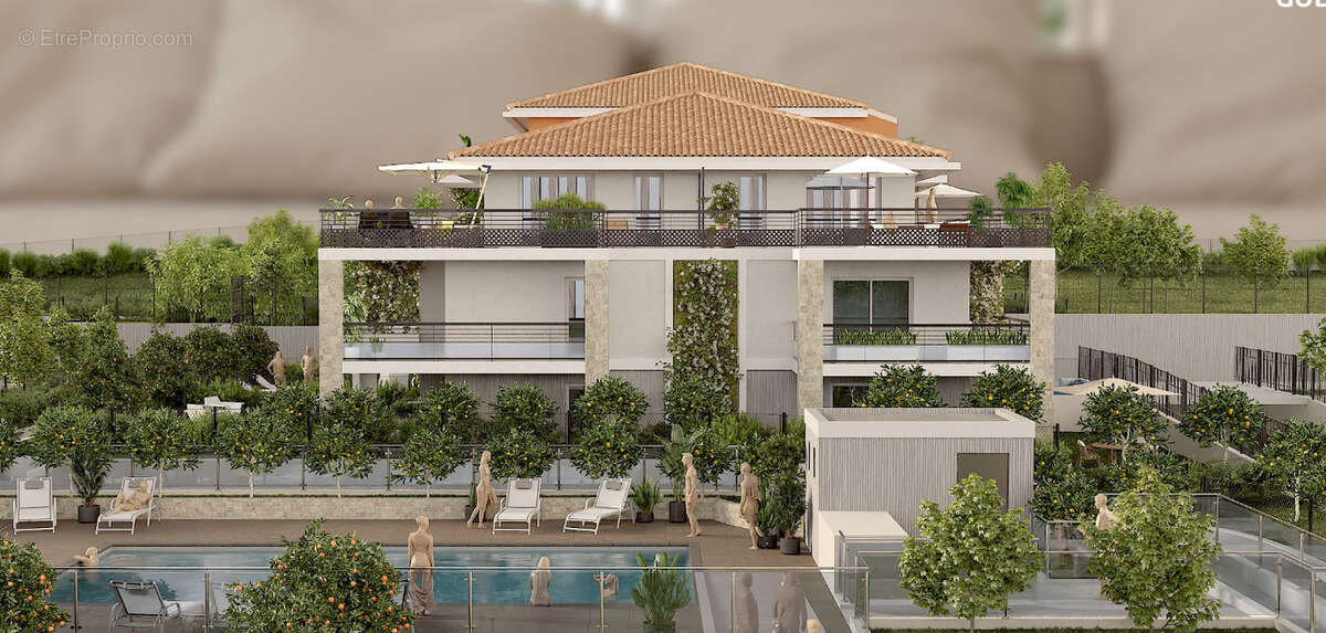 Appartement à VALLAURIS