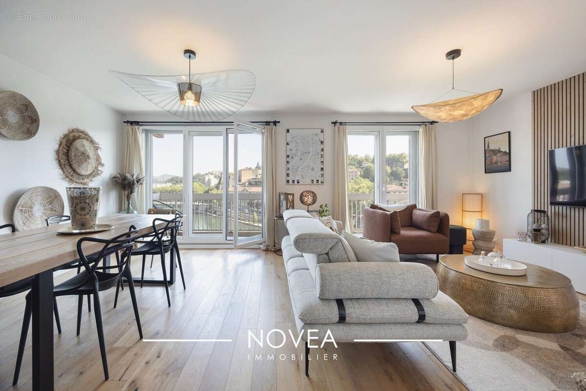 Appartement à LYON-9E