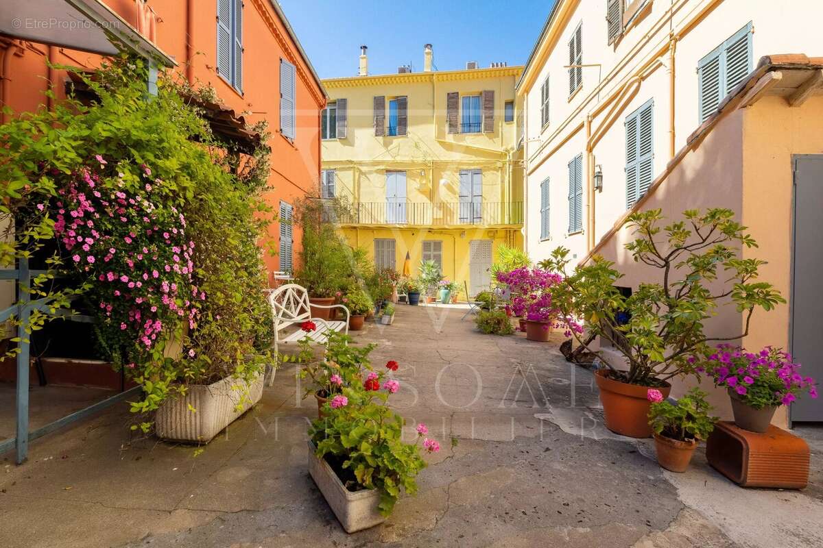 Appartement à CANNES
