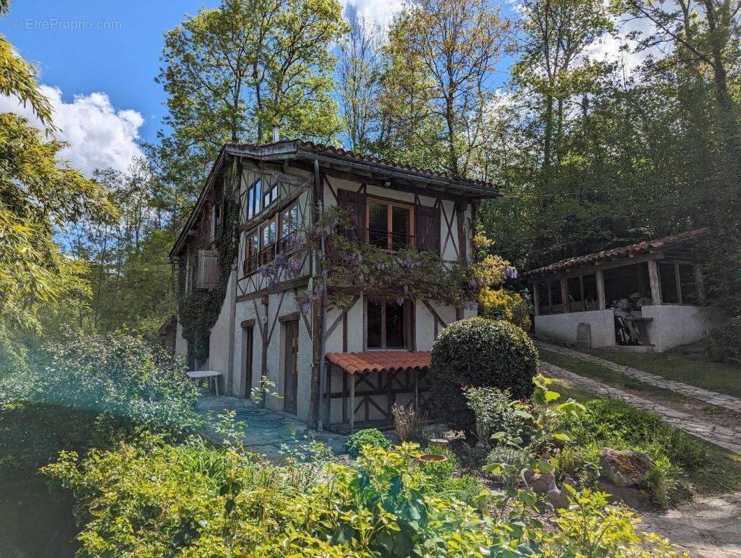 Maison à LA BASTIDE-DE-SEROU