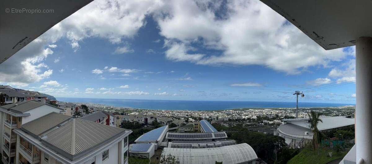 Appartement à SAINT-DENIS