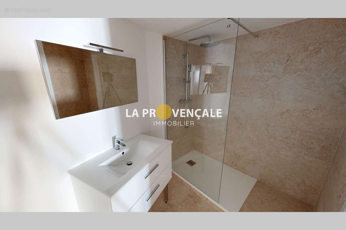 Appartement à TRETS