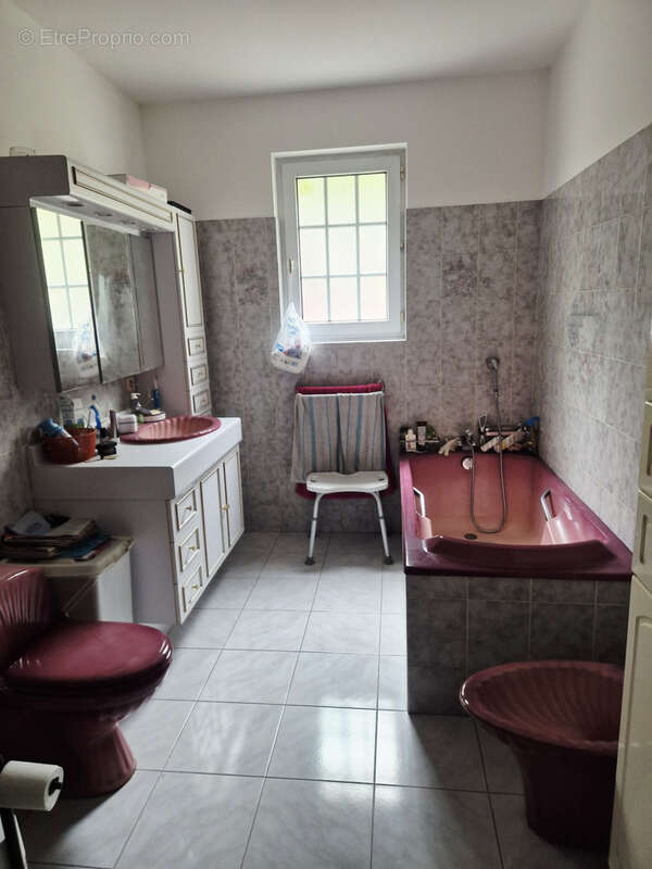 Maison à MIRE