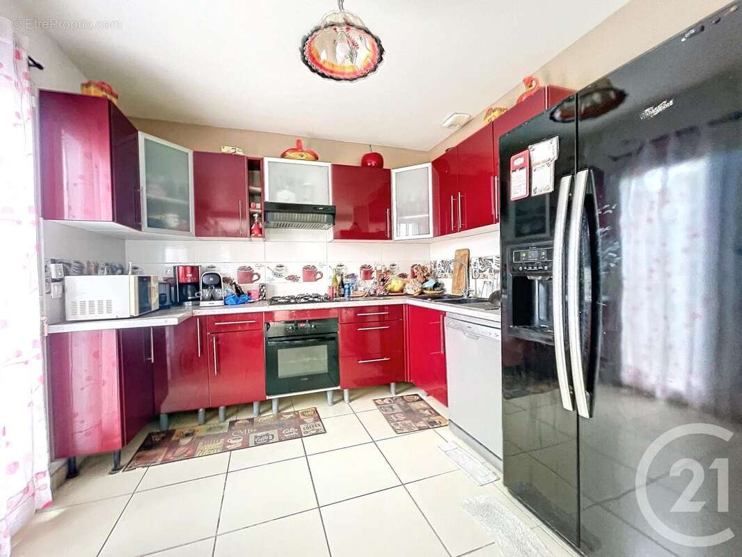 Maison à LATOUR-BAS-ELNE