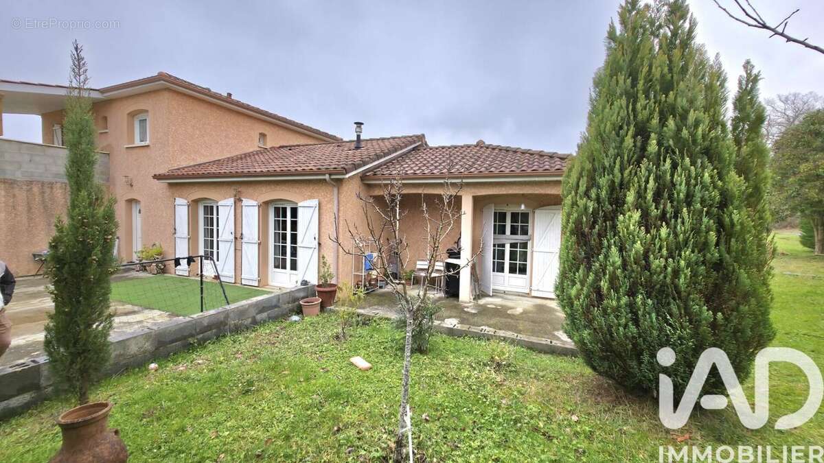 Photo 2 - Maison à BUROS