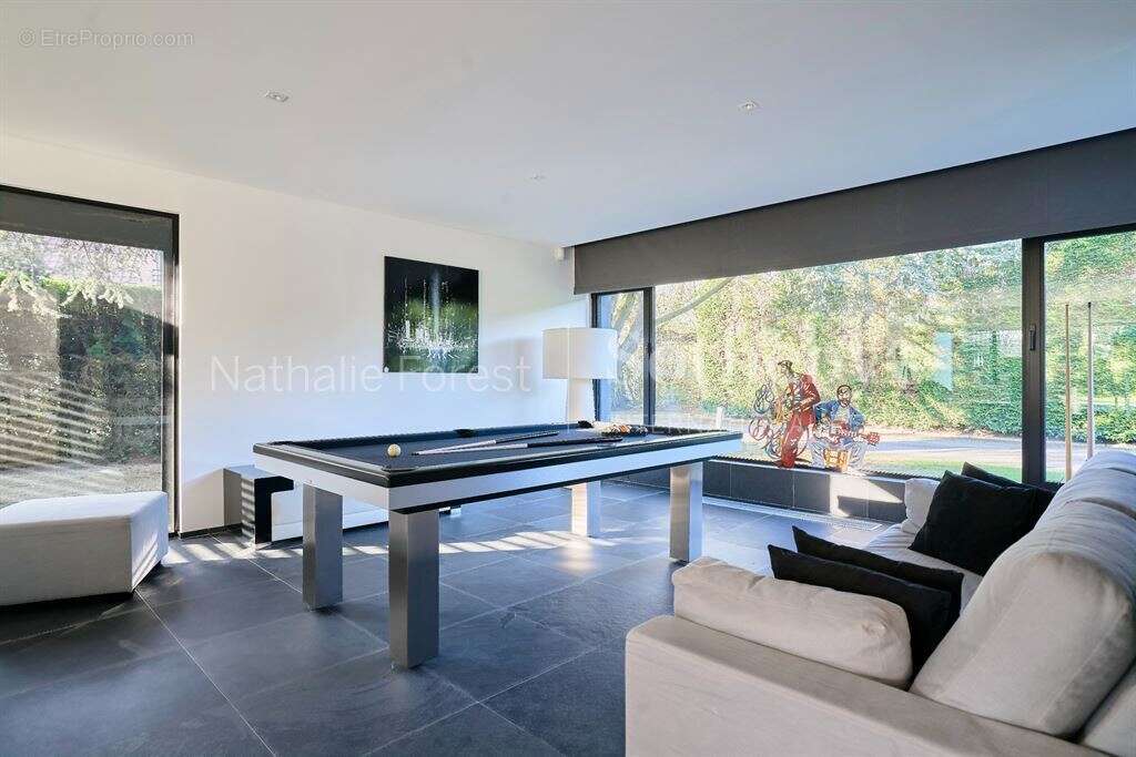 Rare villa d’exception à Croix, en fond d’allée privée avec piscine - photo 7