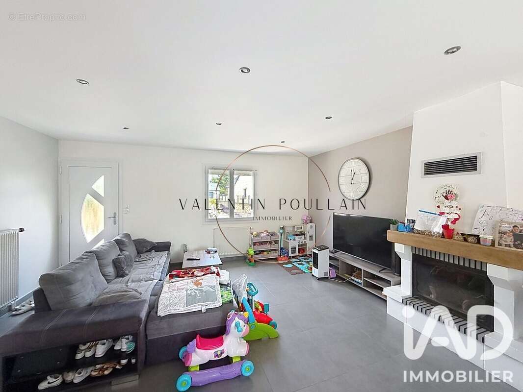 Maison 99 m² à Agneaux  - photo 3