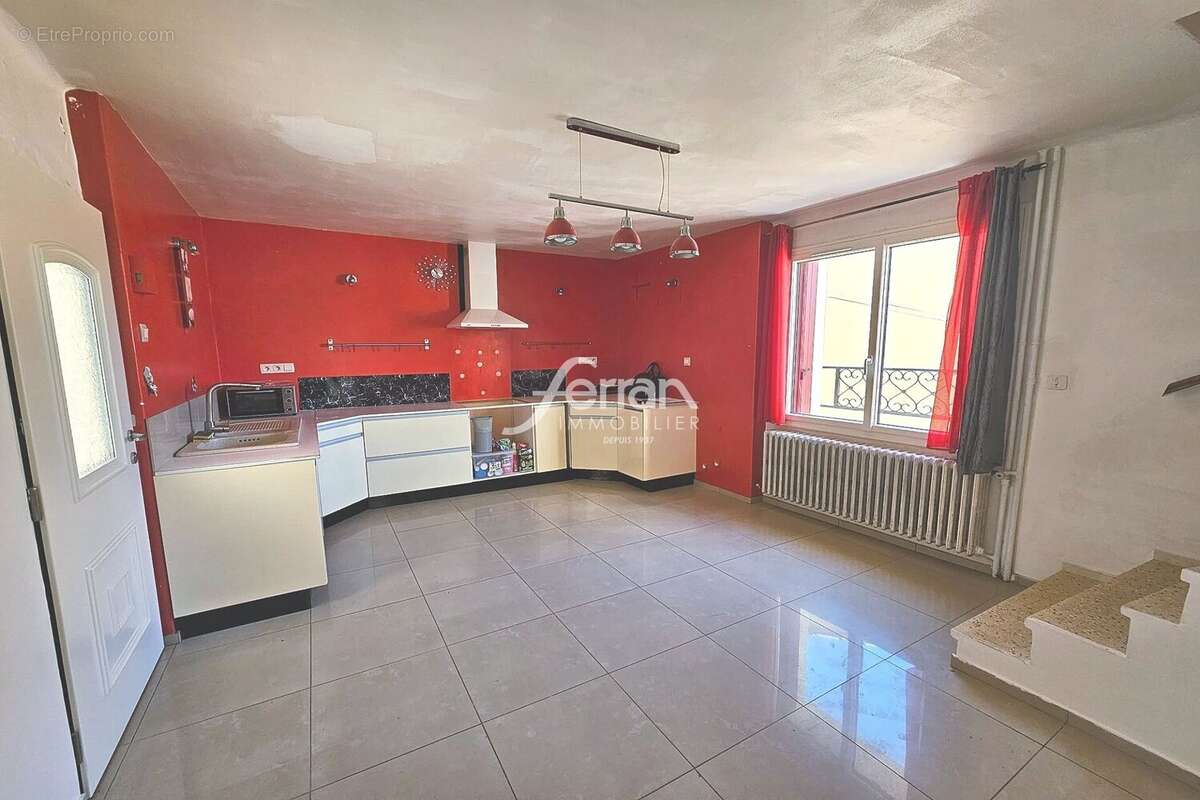 Maison à LA MOTTE