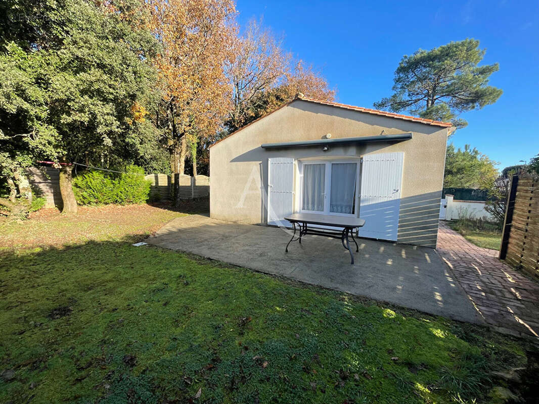 Maison à SAINT-VINCENT-SUR-JARD